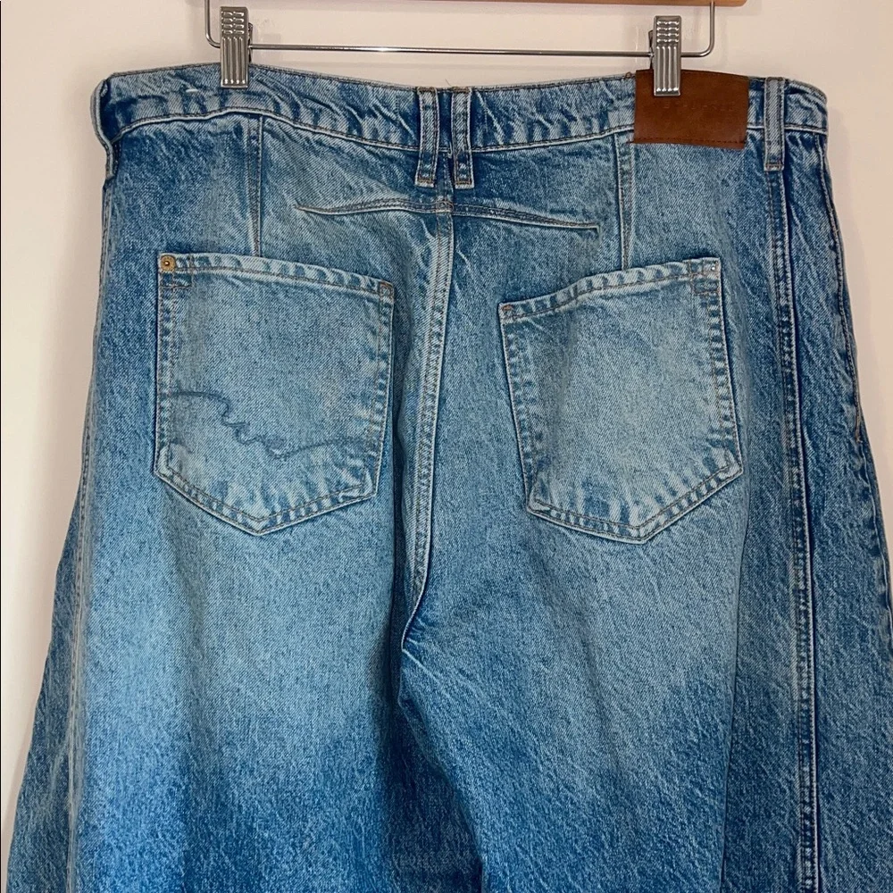 We The Free Good Luck Mid Rise Barrel Jeans Sz 32 - Picture 6 of 12